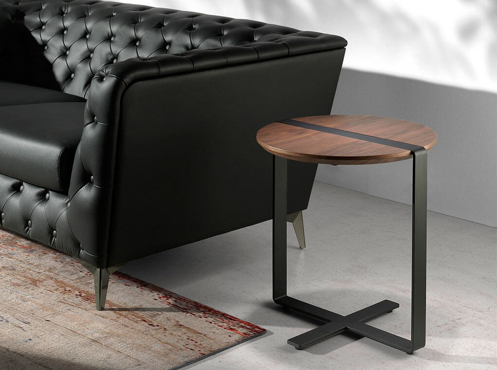 Walnut wood and black steel corner table