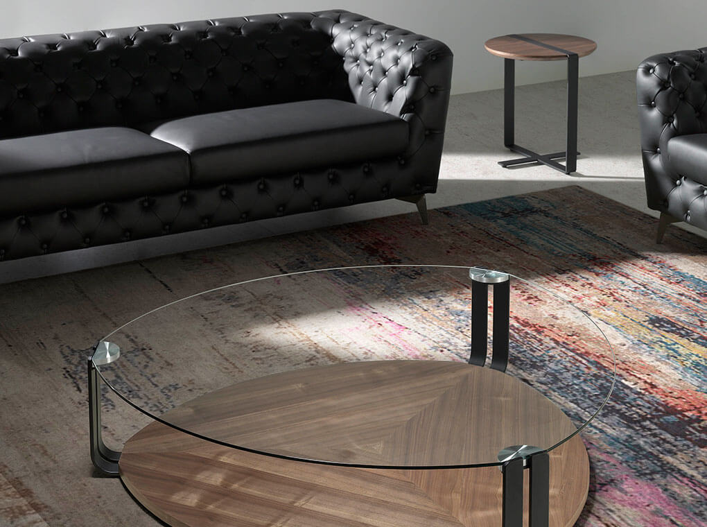 Walnut wood and black steel corner table Walnut wood and black steel corner table