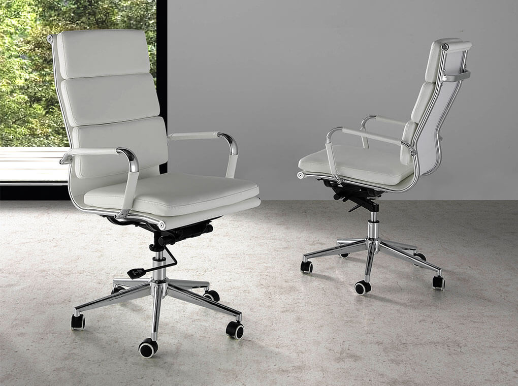 Swivel office chair upholstered in white leatherette with chromed steel frame Swivel office chair upholstered in white leatherette with chromed steel frame