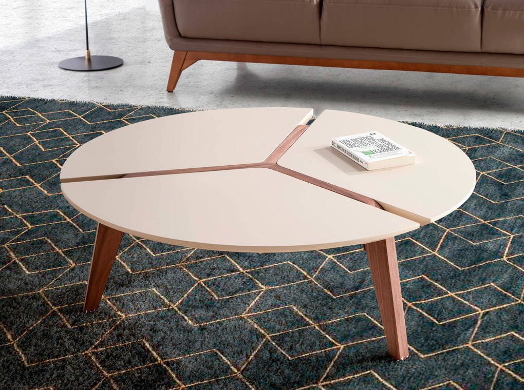 Round center table in cream wood and walnut wood