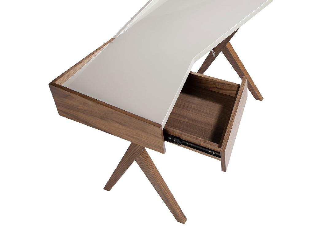 Bureau en bois de noyer et plateau laqué gris perle