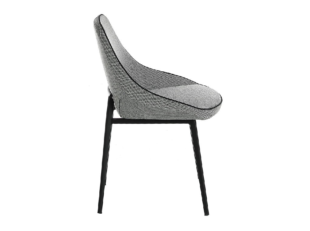 Chaise rembourrée en tissu avec passepoil et structure en acier noir