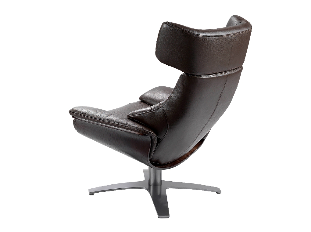 Swivel armchair upholstered in leather with relax mechanism