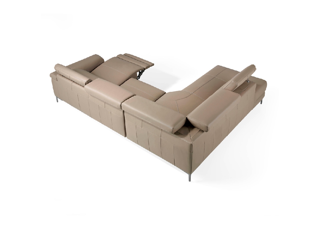 Corner sofa upholstered in leather with relax mechanism Corner sofa upholstered in leather with relax mechanism