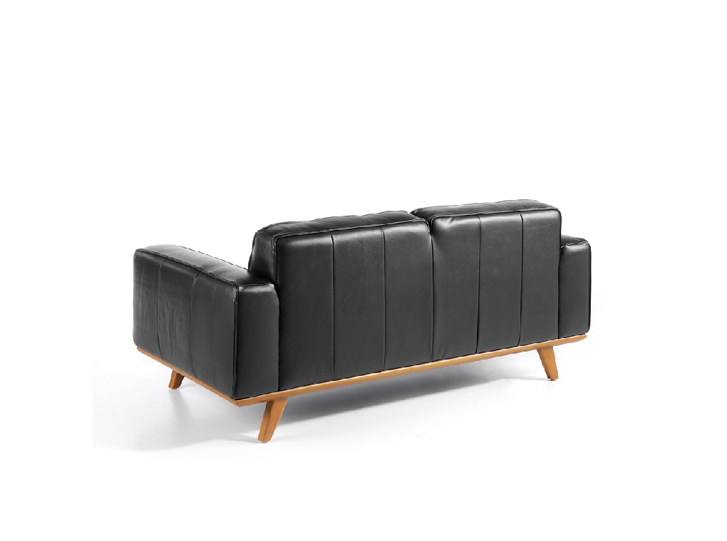 2-seater sofa upholstered in tufted leather 2-seater sofa upholstered in tufted leather