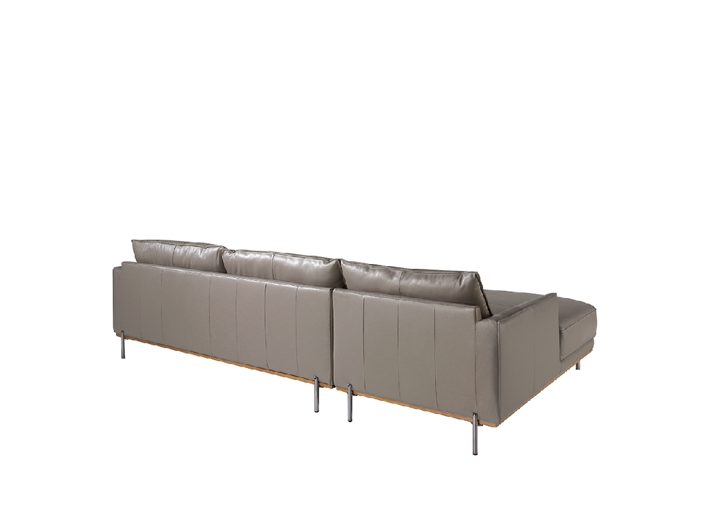 Chaiselongue-Sofa mit Lederbezug und Beinen aus abgedunkeltem Stahl.