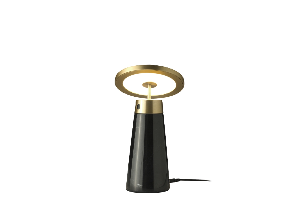 Lampe de table en marbre nero marquina et acier poli doré