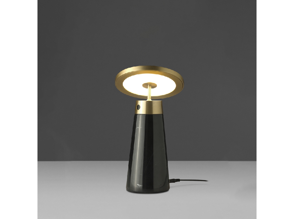 Lampe de table en marbre nero marquina et acier poli doré