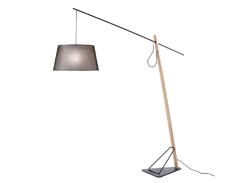 Floor lamp in black steel and oak wood with fabric lampshade