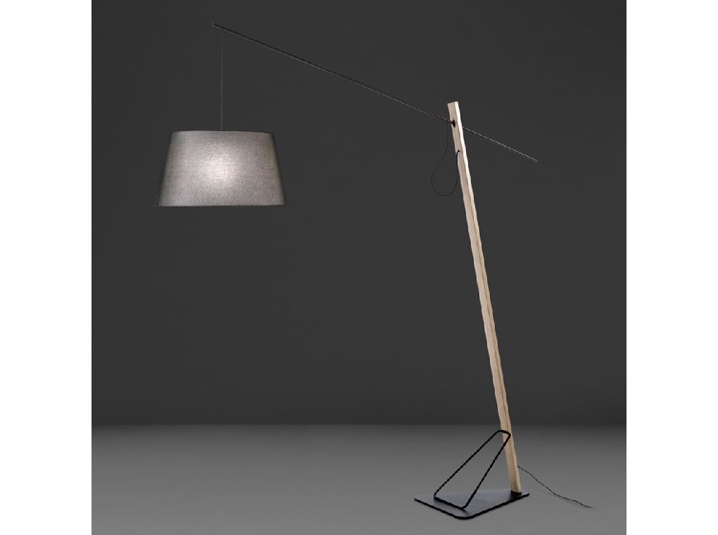 Floor lamp in black steel and oak wood with fabric lampshade