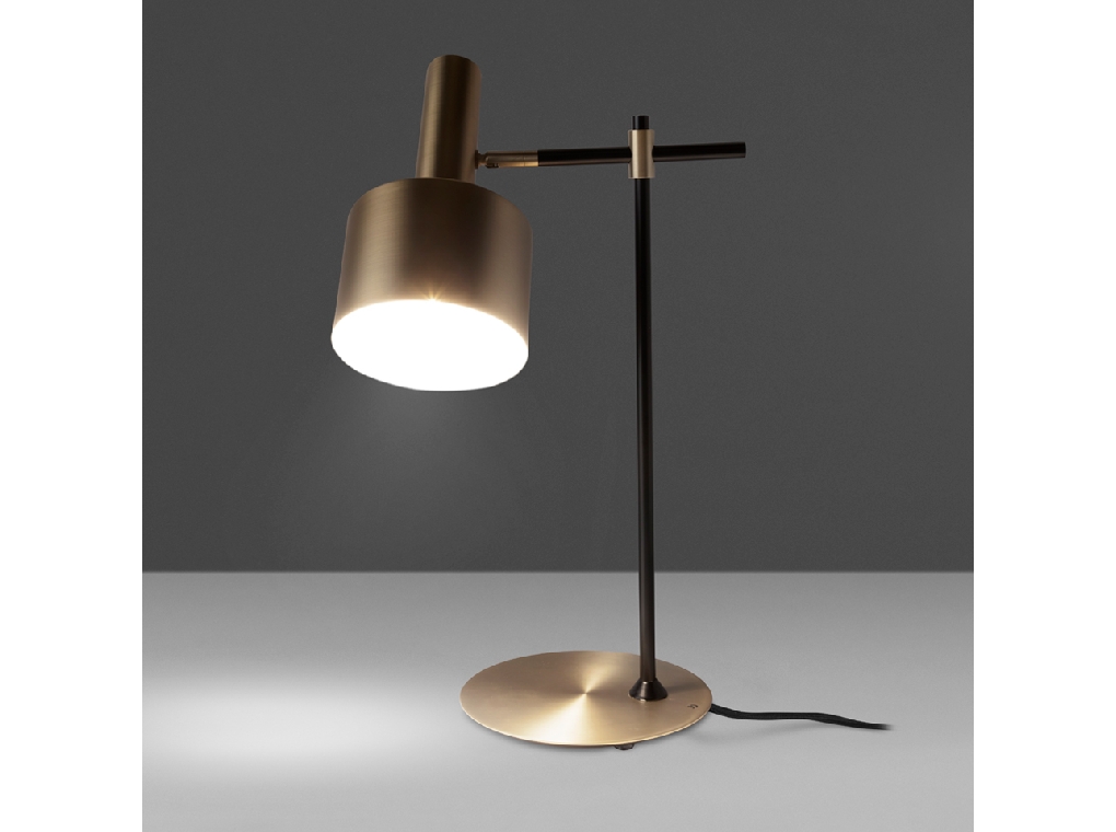 Table lamp in gold-plated aluminium and black steel