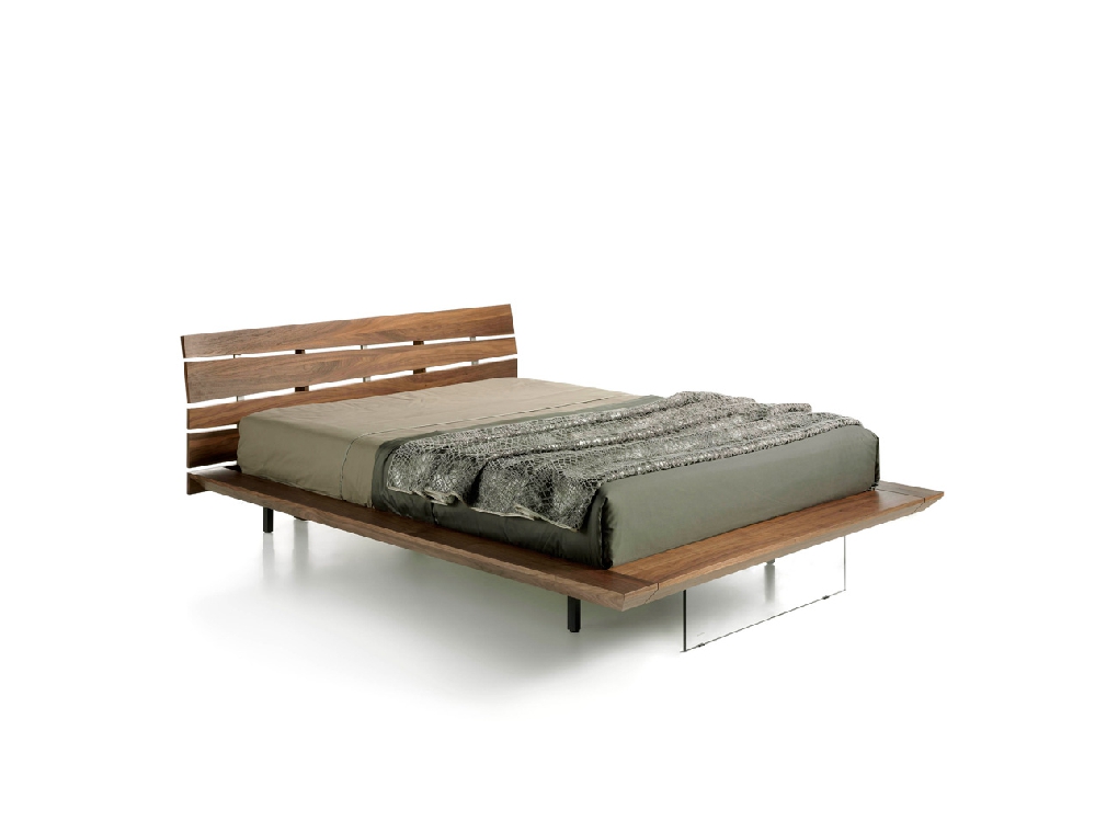 Walnut wood bed Walnut wood bed