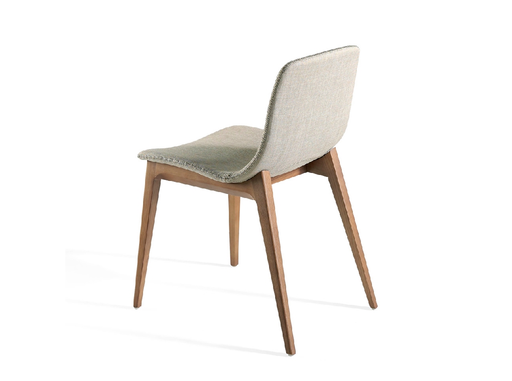 Chair upholstered in fabric with structure in Walnut color