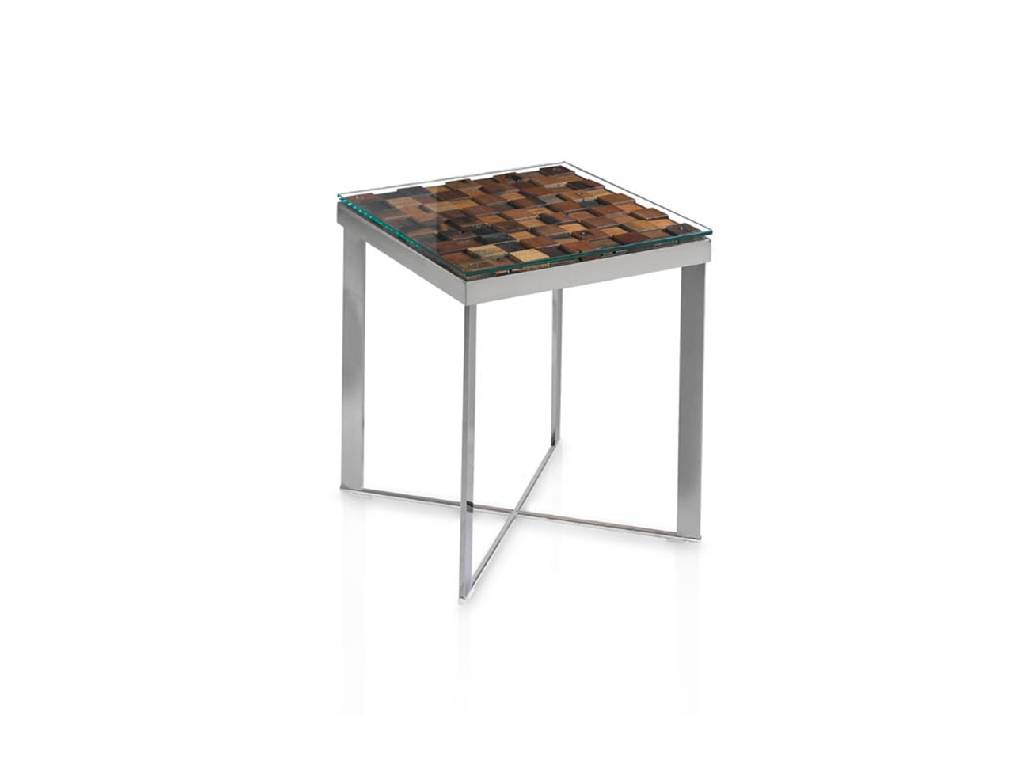 Steel corner table and recycled wooden cover. Steel corner table and recycled wooden cover.
