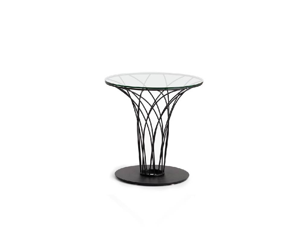 Round tempered glass and black steel corner table Round tempered glass and black steel corner table