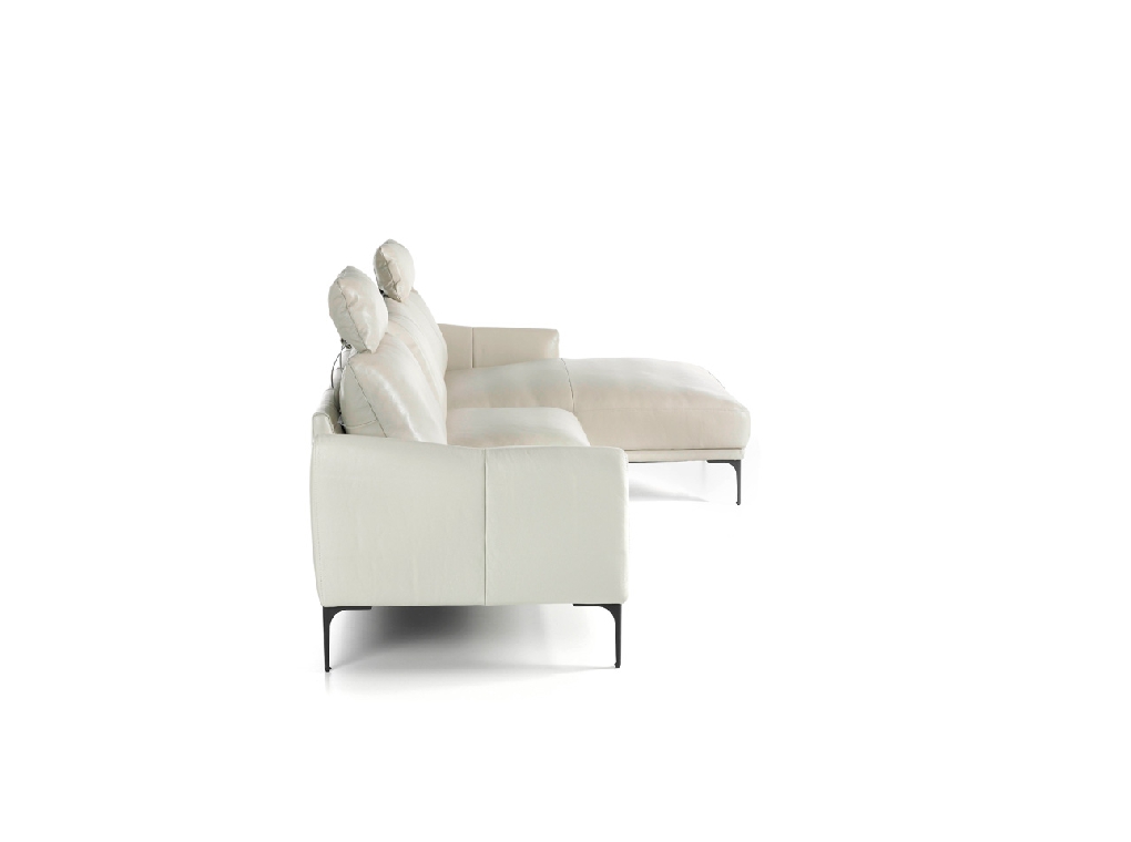 Chaise longue sofa upholstered in leather Chaise longue sofa upholstered in leather