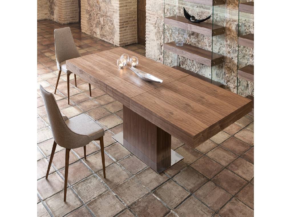 Rectangular extendible dining table in walnut veneered wood Rectangular extendible dining table in walnut veneered wood