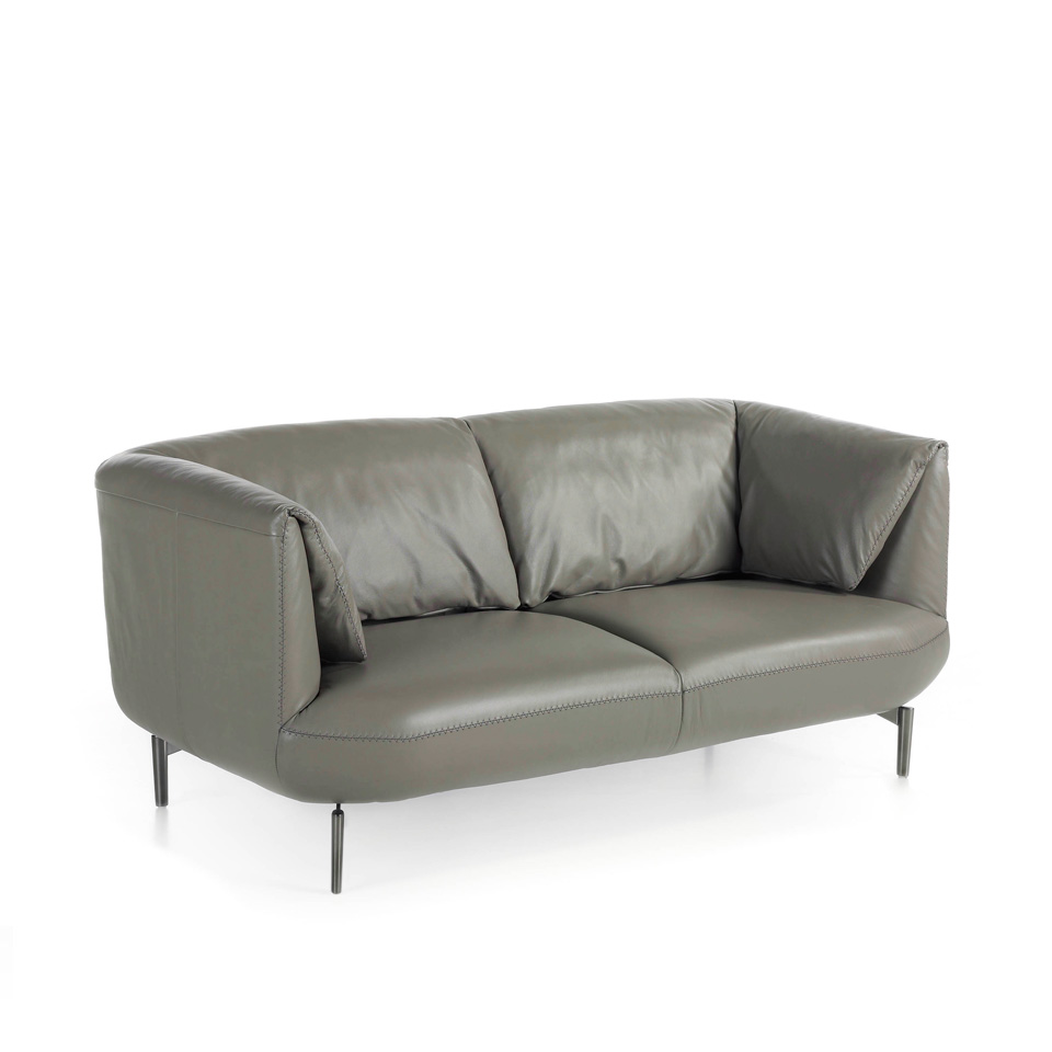Honorable nacionalismo Alfabeto 2 seat sofa leather upholstered with polished steel legs - Angel Cerdá S.L