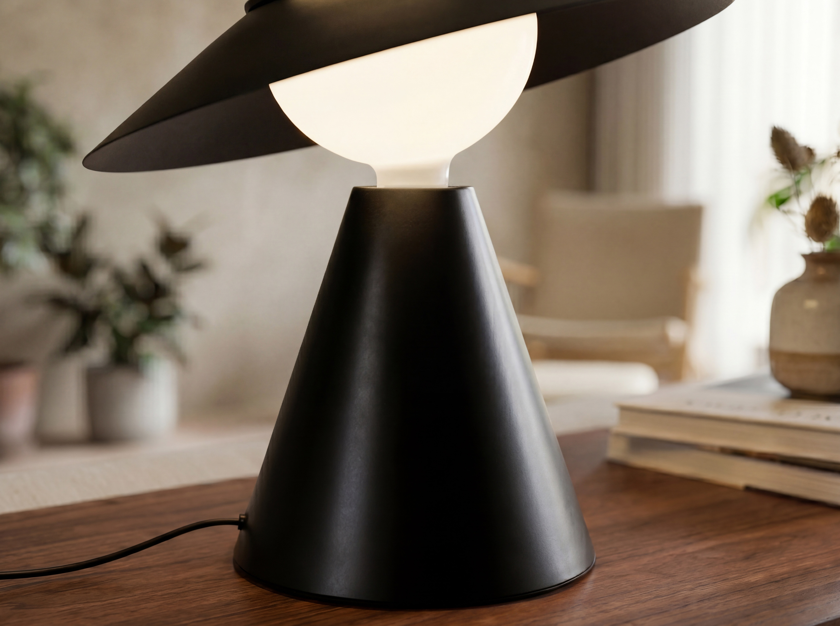 D-8089-lampara-sobremesa-acero-table-lamp-angel-cerda_D1