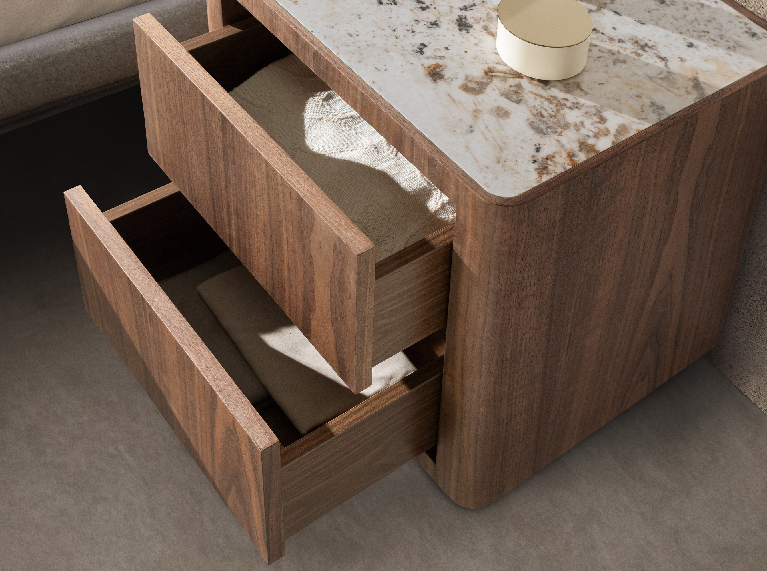 D_7239-mesita-noche-marmol-bedside-table-angel-cerda_D1