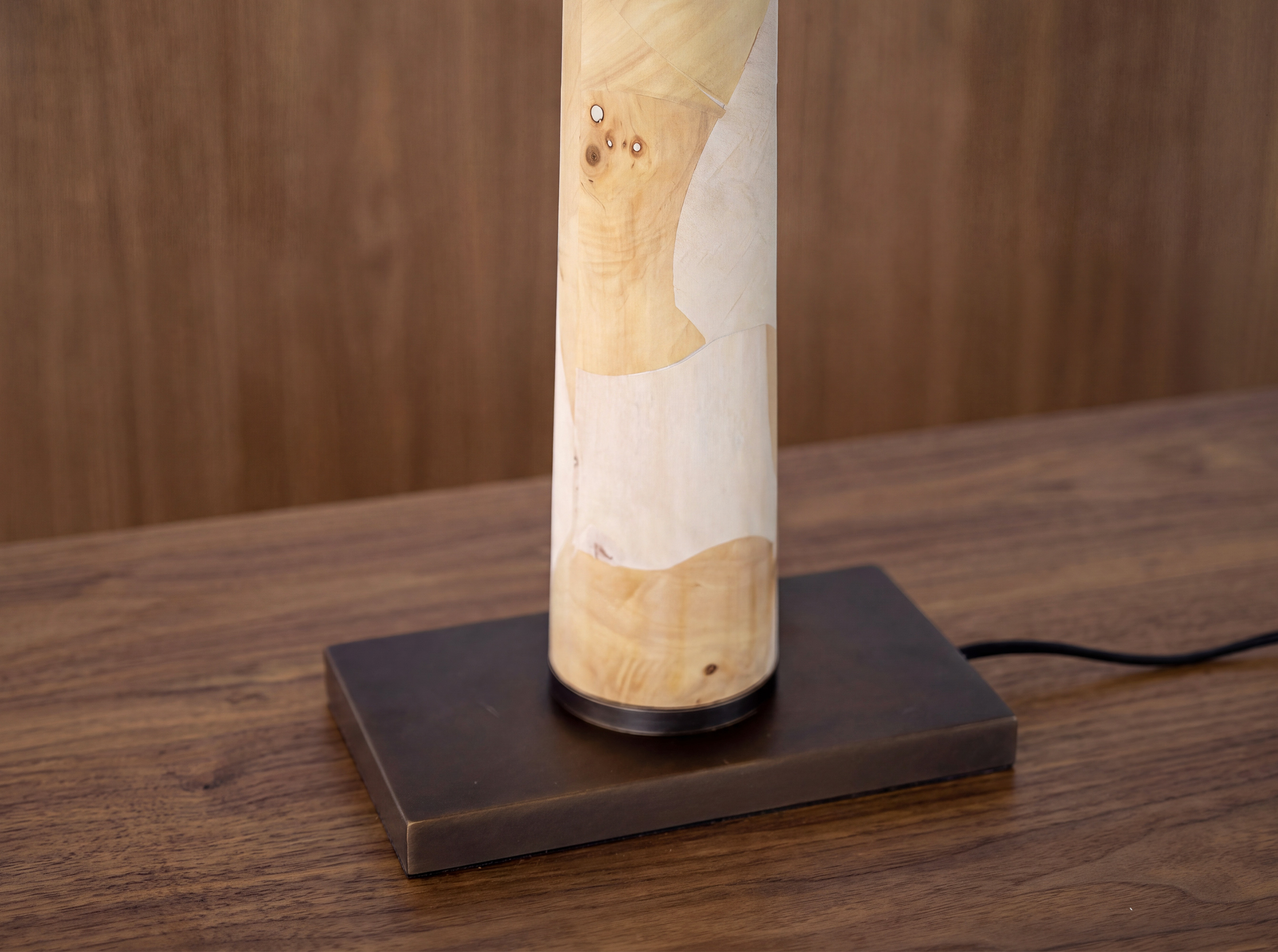 D_8085-lampara-sobremesa-madera-table-lamp-angel-cerda_D1